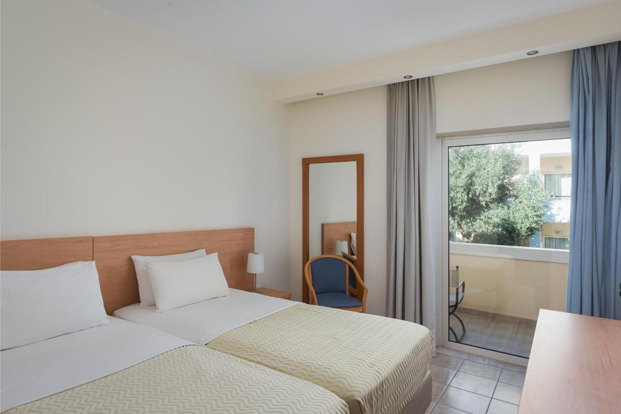 Alkyon Resort Hotel & Spa Vrahati Habitación foto